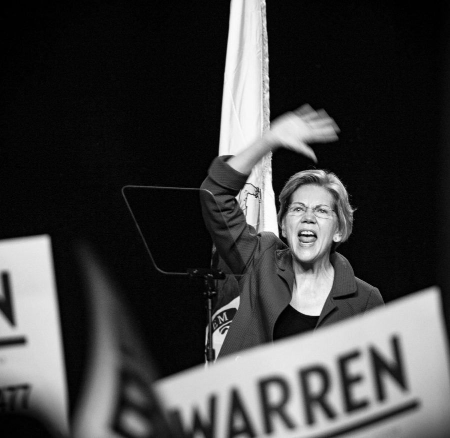 Elizabeth Warren has based her presidential campaign, in part, off of how she campaigned for Senate in Massachusetts and from the support of local volunteers.