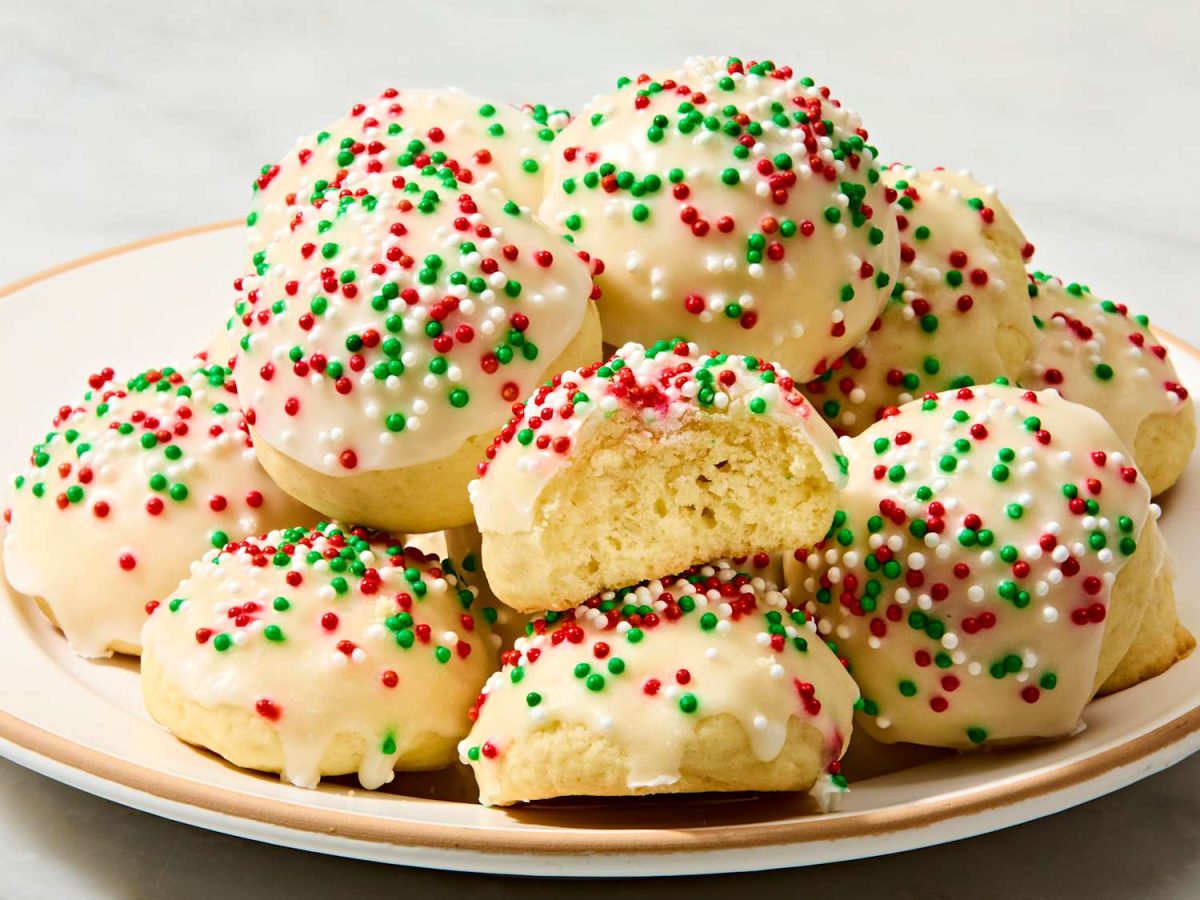 Cookies are simple and fun for holiday gatherings.