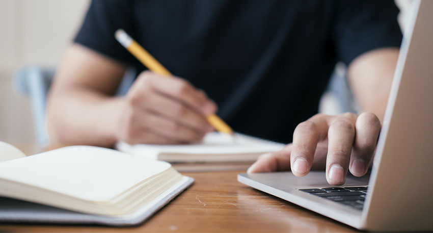 Course selection has led to students obsessively checking for classes to open up. 